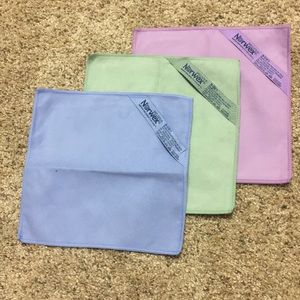 NEW Norwex makeup removal cloths. Set of 3